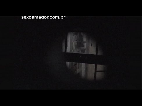 ❤️ Blondie hè videoregistrata in segretu da un voyeur di u quartieru nascostu daretu à i mattoni cavi Sessu à noi % co.xxxwow-net.ru% ❌